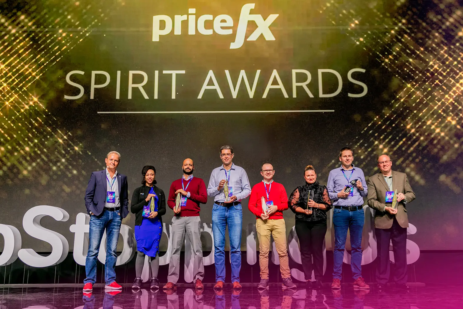 eventguru-b2b-conference-award-ceremony.webp