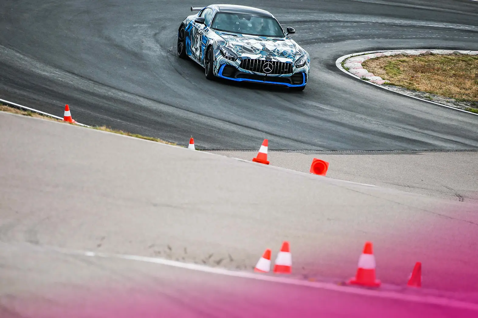 eventguru-b2b-incentive-vip-event-driver-drifting