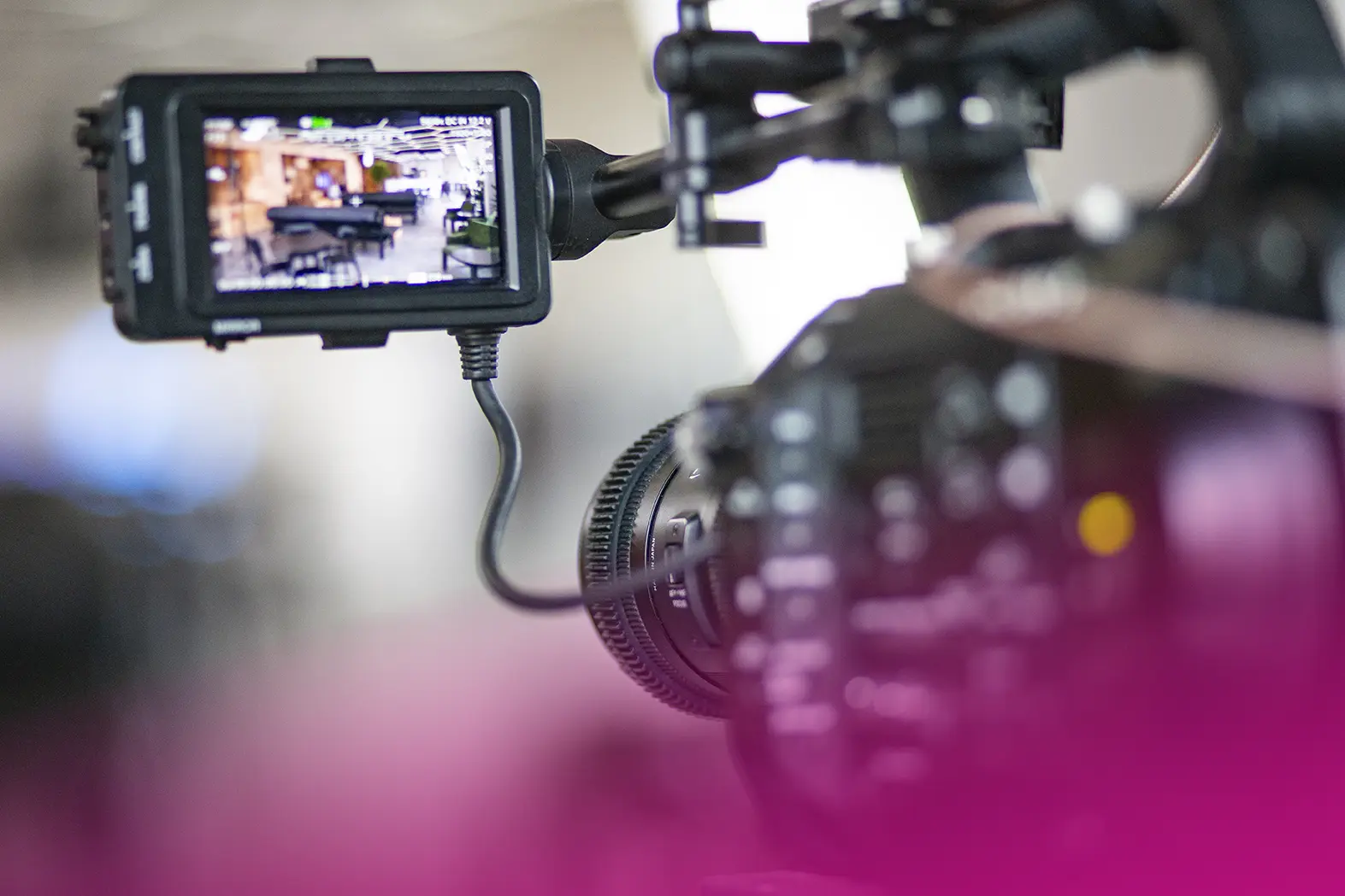 eventguru-b2b-online-event-camera-1.webp